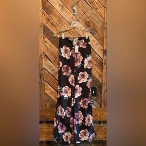 Black/Floral Wide Leg Trousers